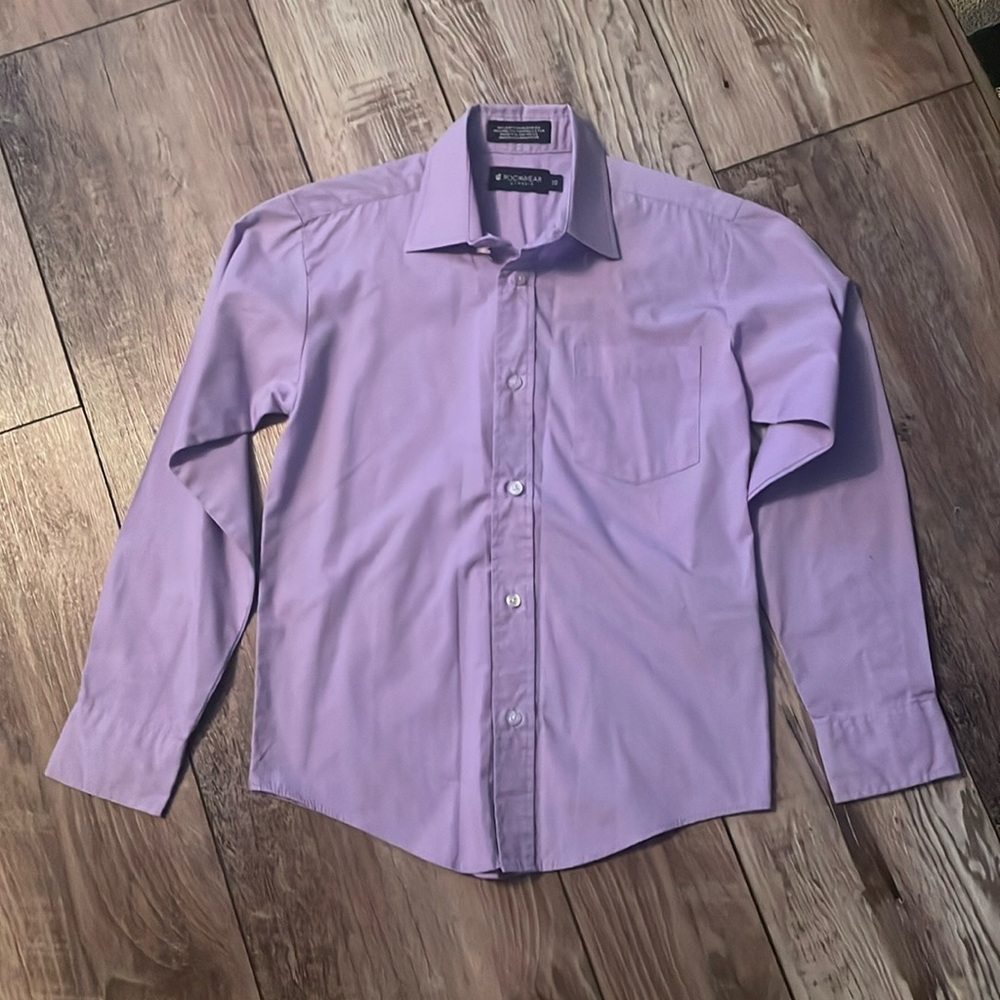 Perfect for EASTER! 🐣🌱 🎉 Brand: ROCAWEAR. Size: Boys 10. Color: Purple.
